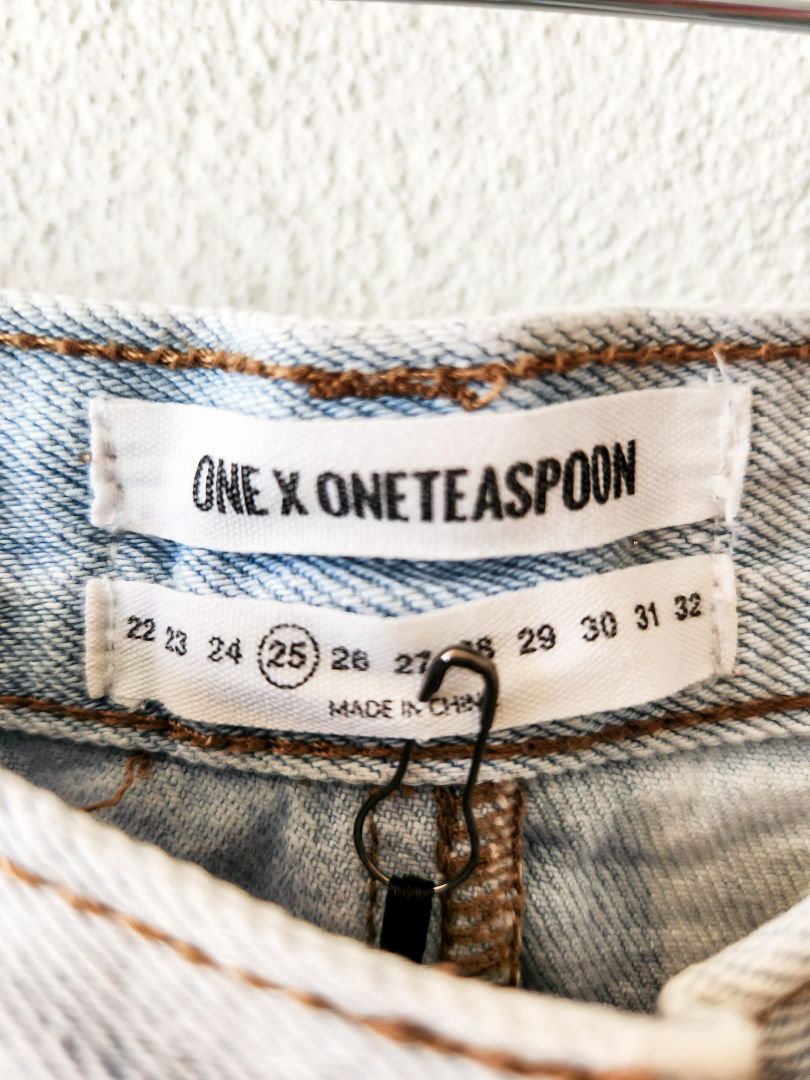 One Teaspoon Skirt XS