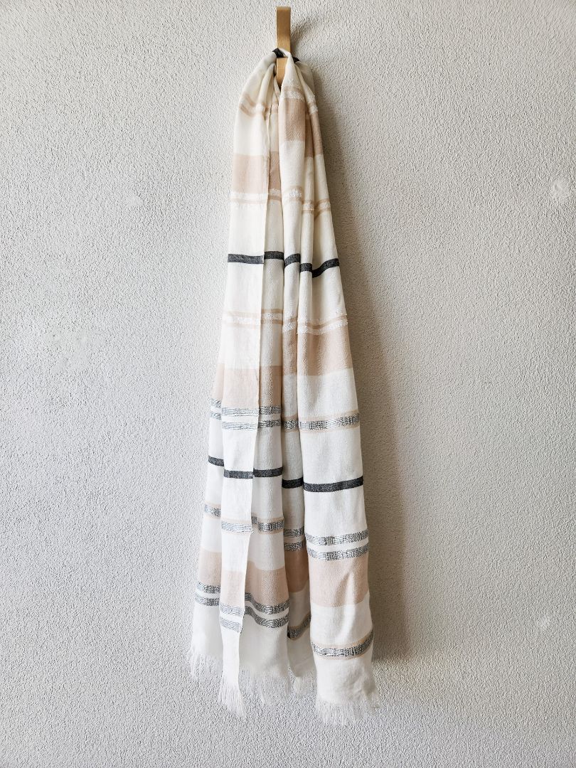Country Road scarf OS