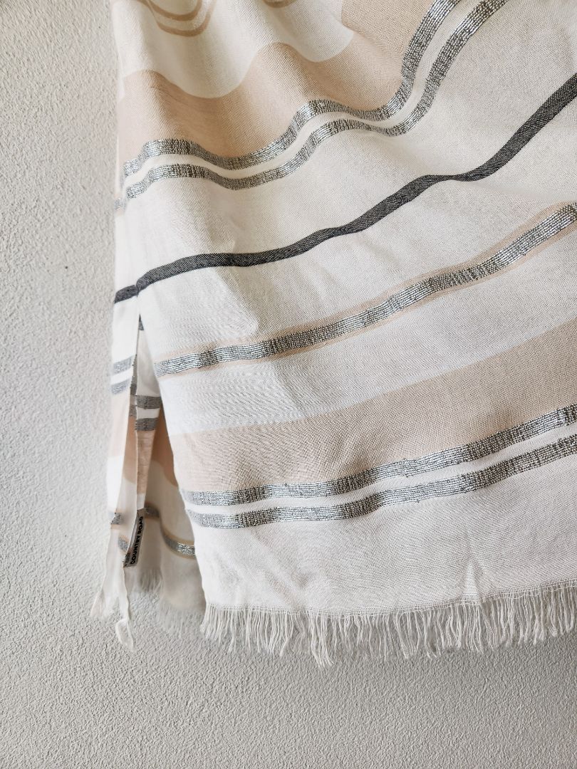 Country Road scarf OS