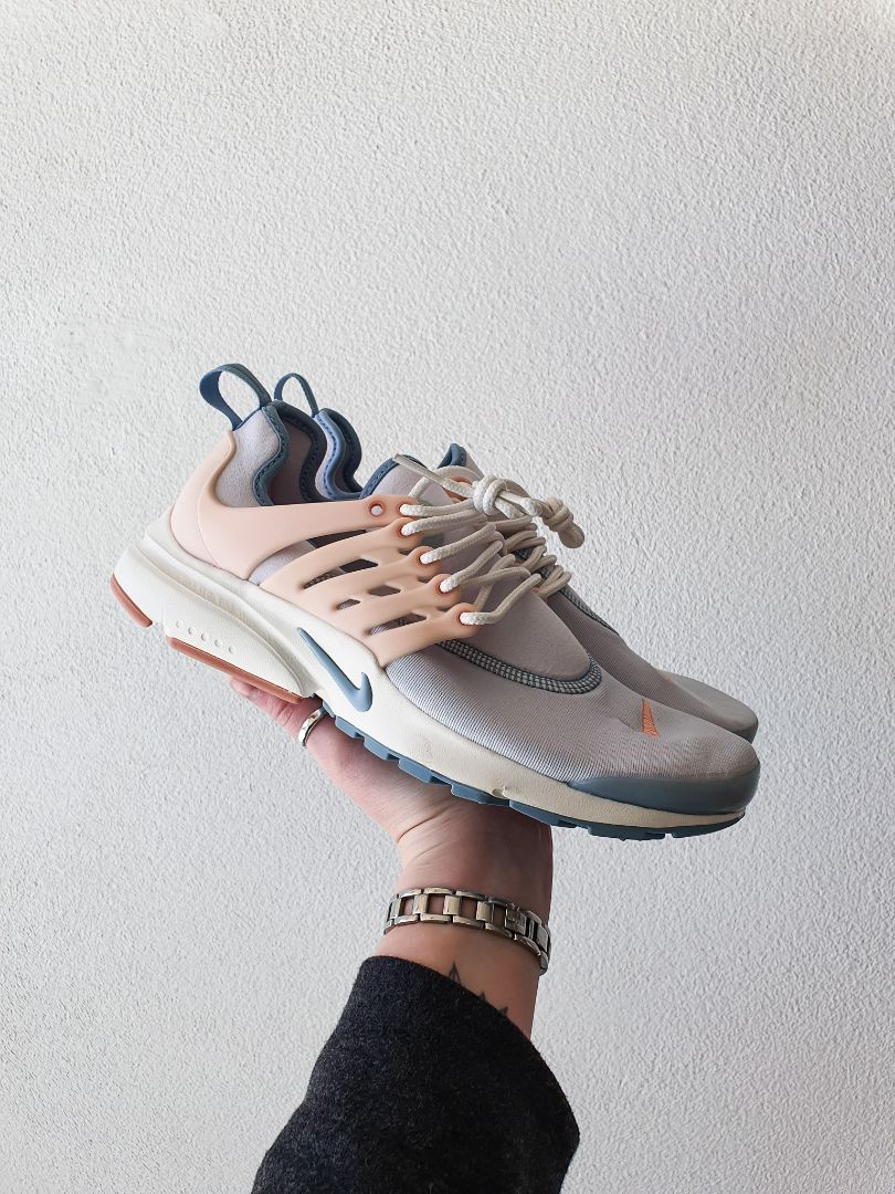 Nike Shoes 8