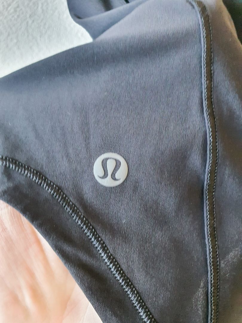 Lululemon Top S