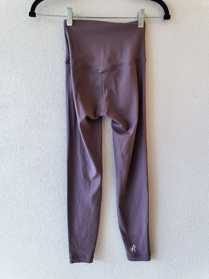 R pants