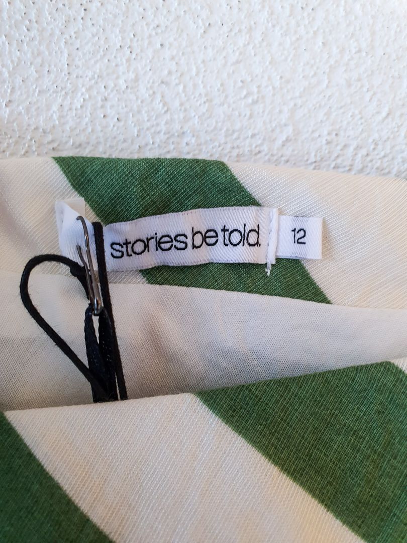 Stories be told Skirt M