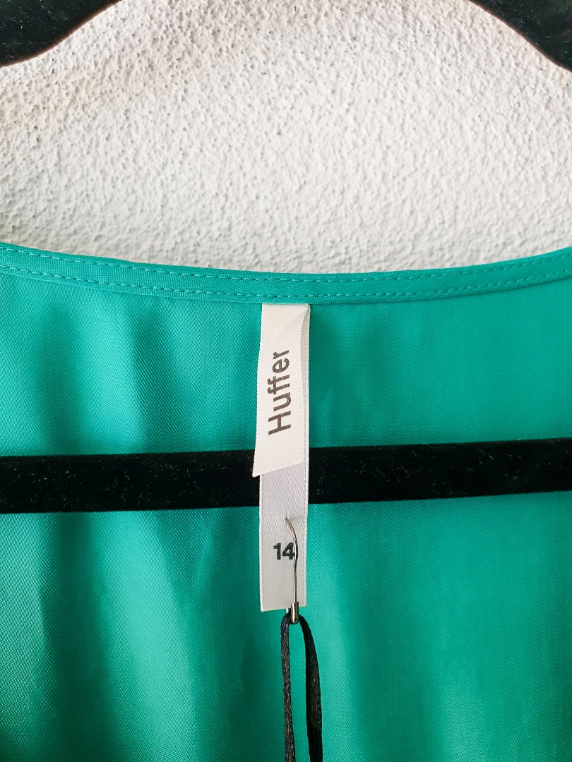 Huffer Dress L