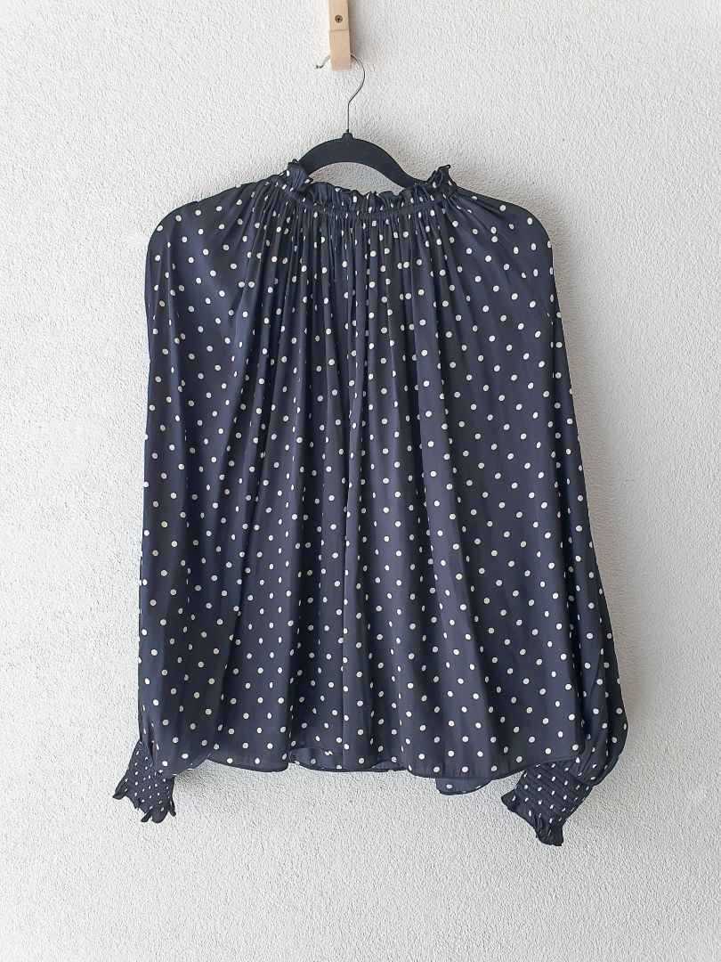 H&M Top M