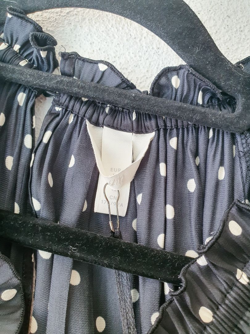 H&M Top M