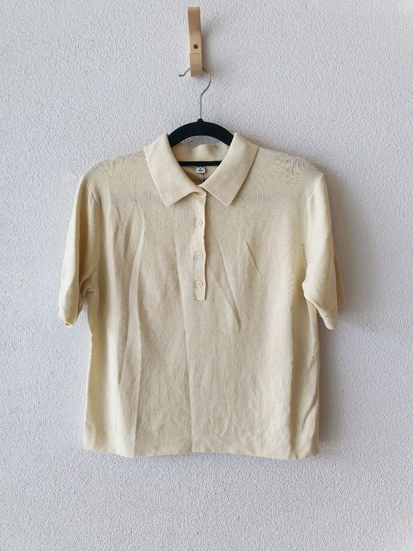 Uniqlo Top M