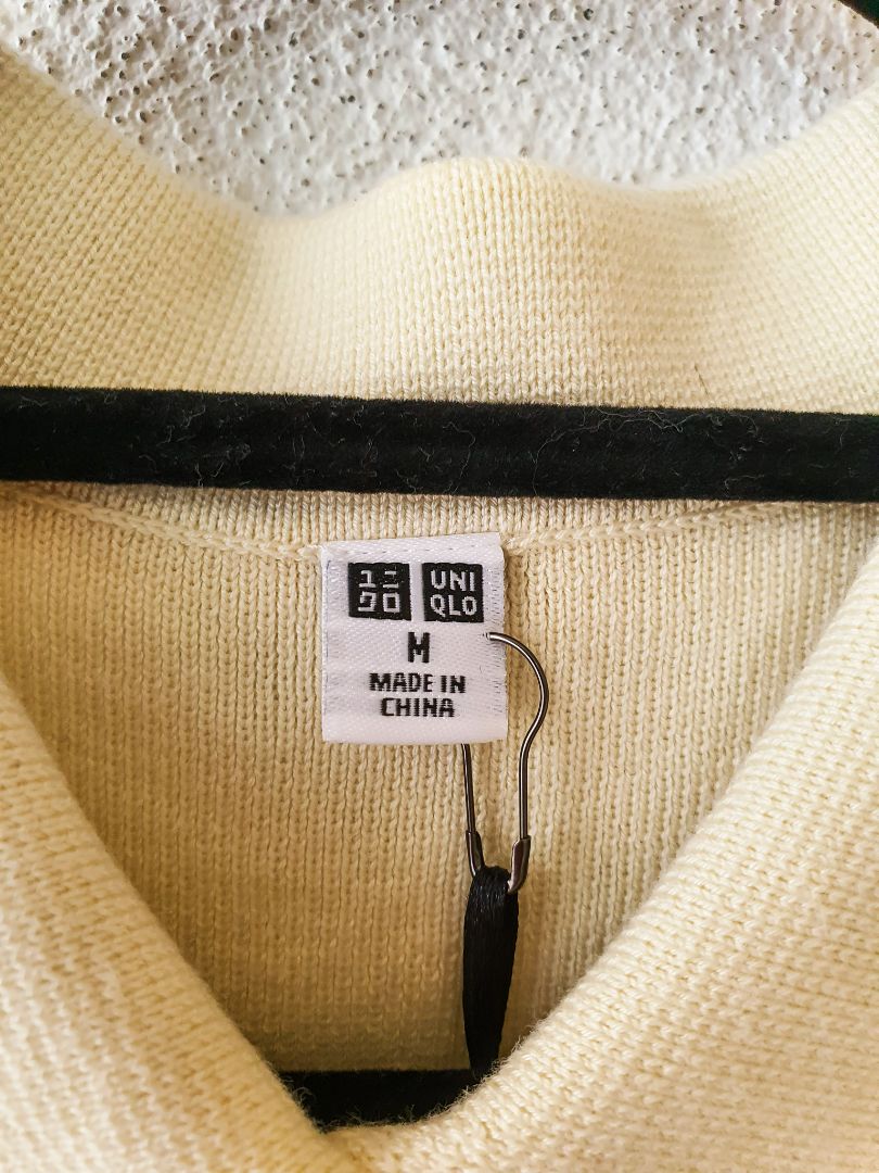 Uniqlo Top M