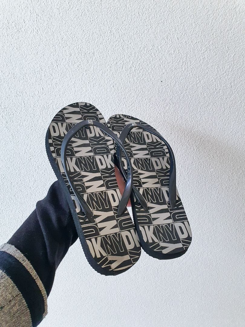 DKNY Shoes EUR37
