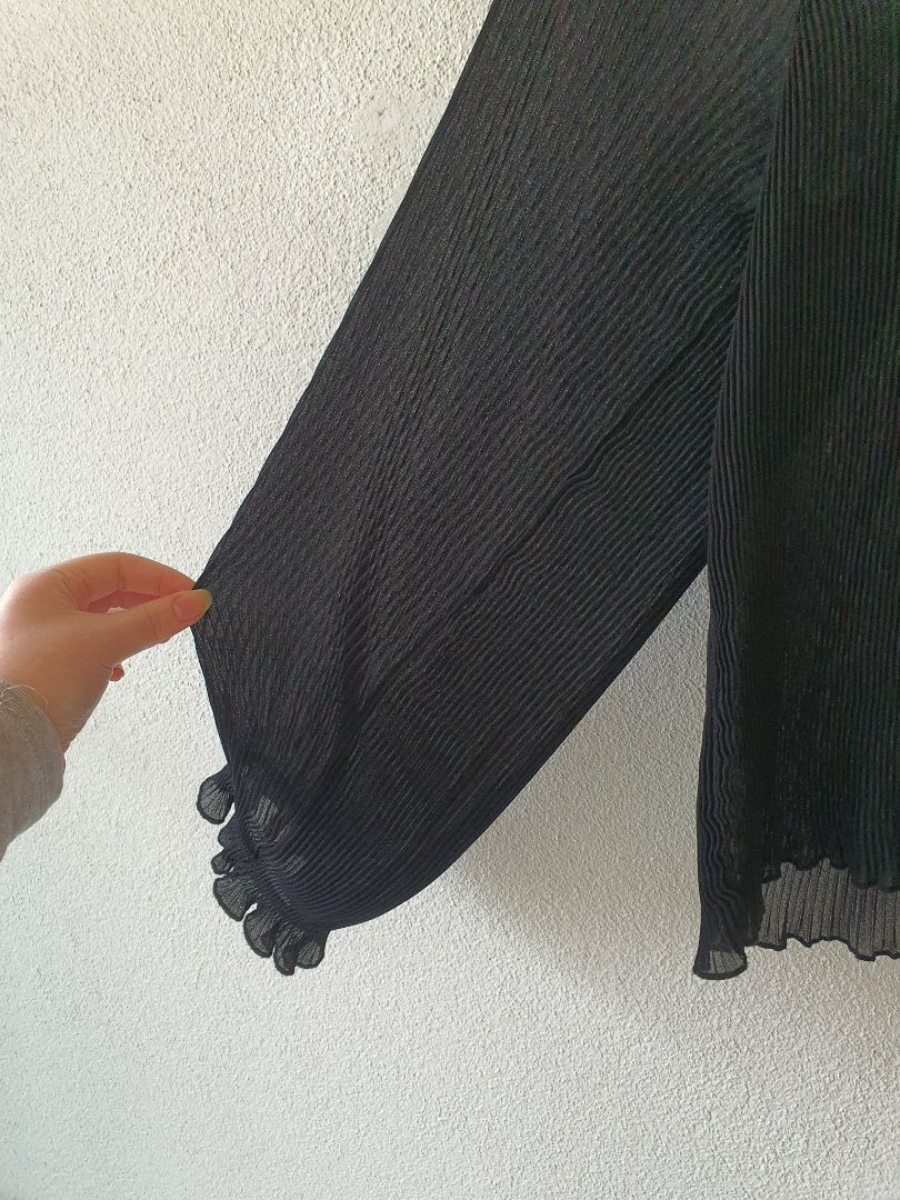 ZARA Top M