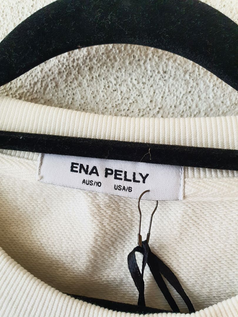 ENA PELLY Top M