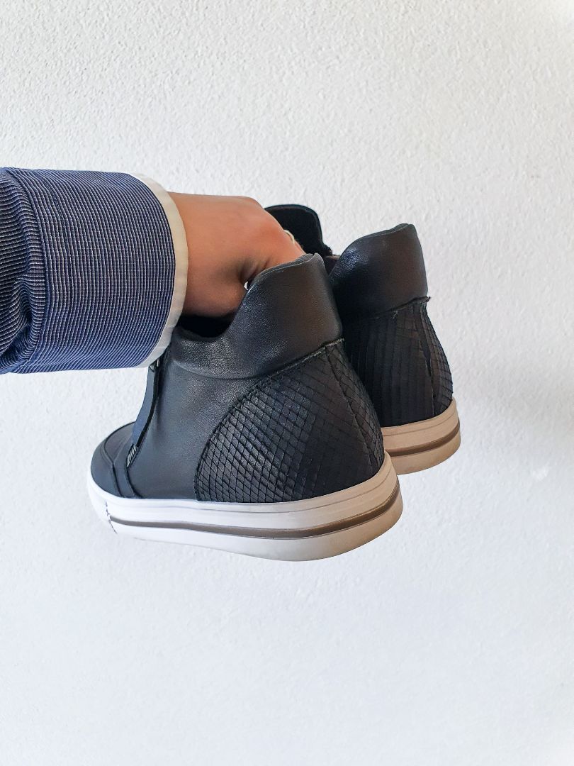 Deuce Shoes EUR 40