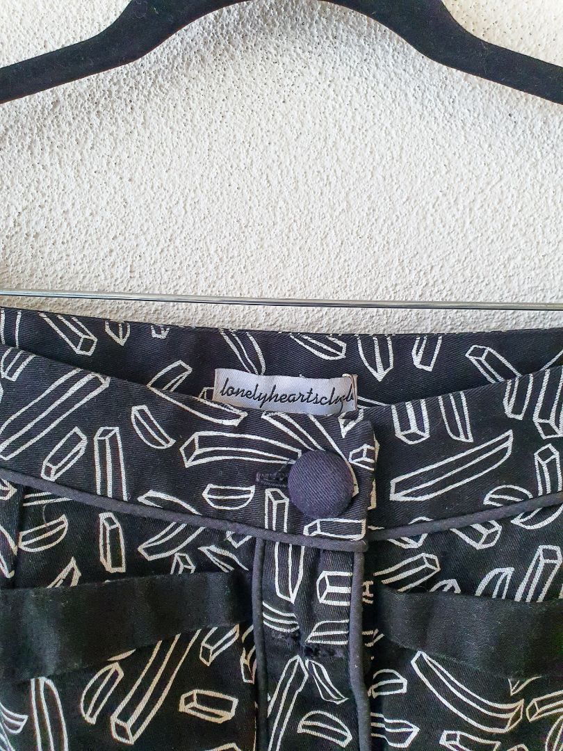 Twenty-Seven Names Skirt S