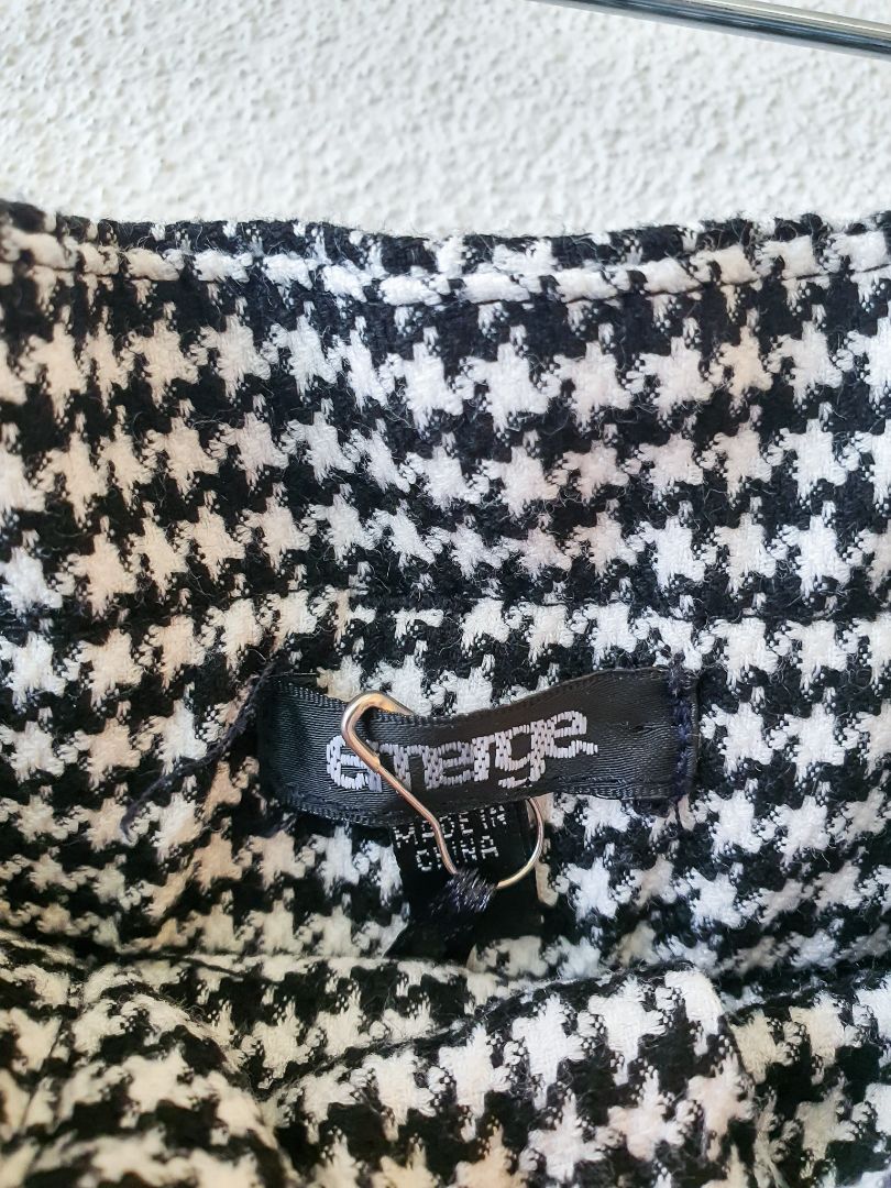 Emerge pants M