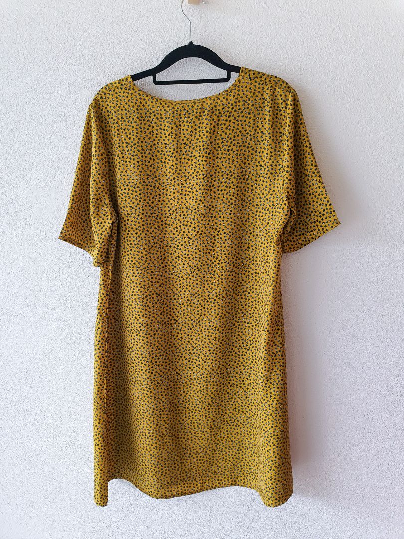 Glamorous Dress M