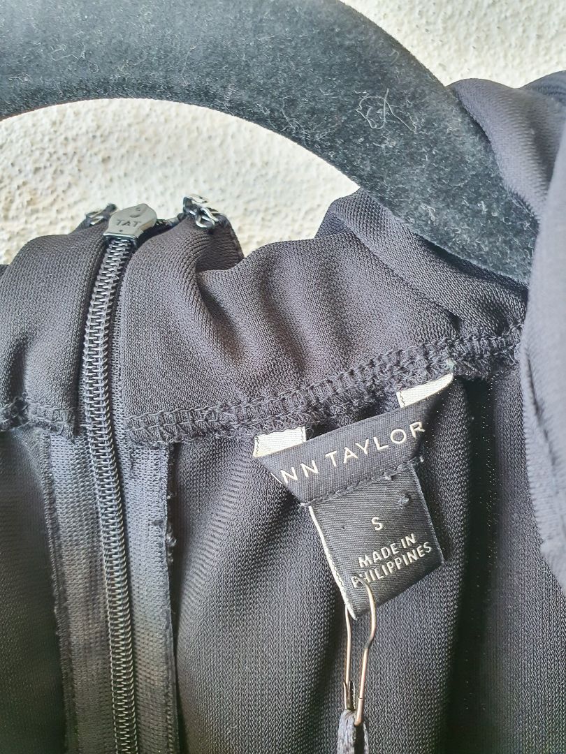 Ann Taylor Top M