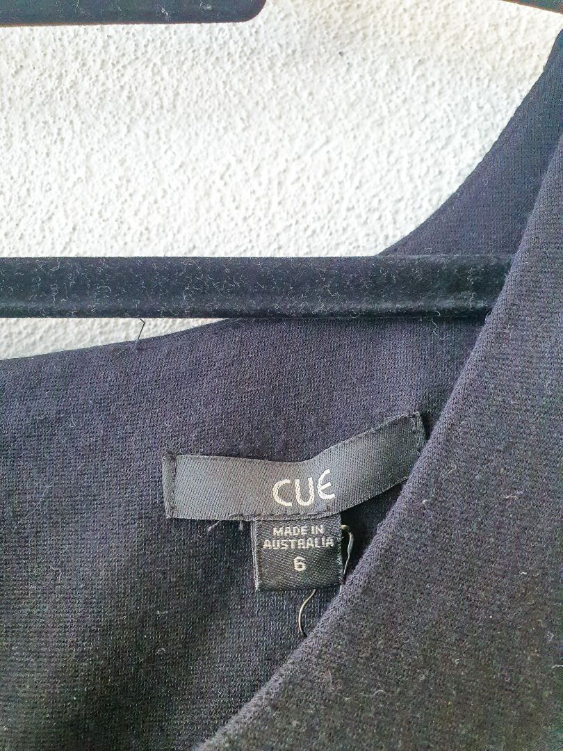Cue Dress S