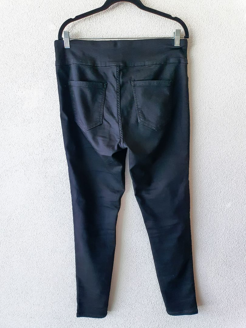 Decjuba pants L