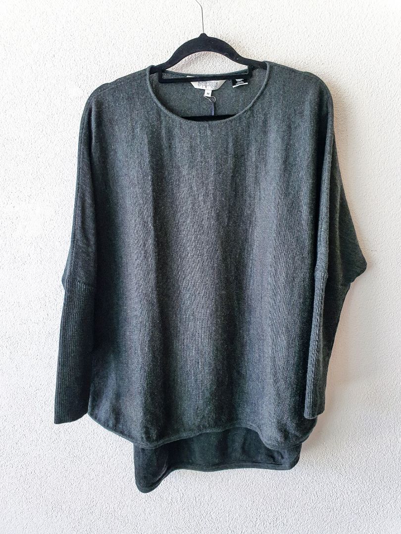 North South Top M
