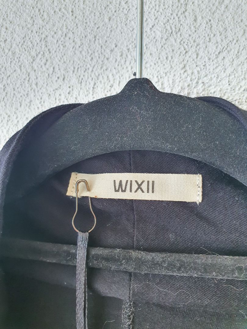 WIXII Top L