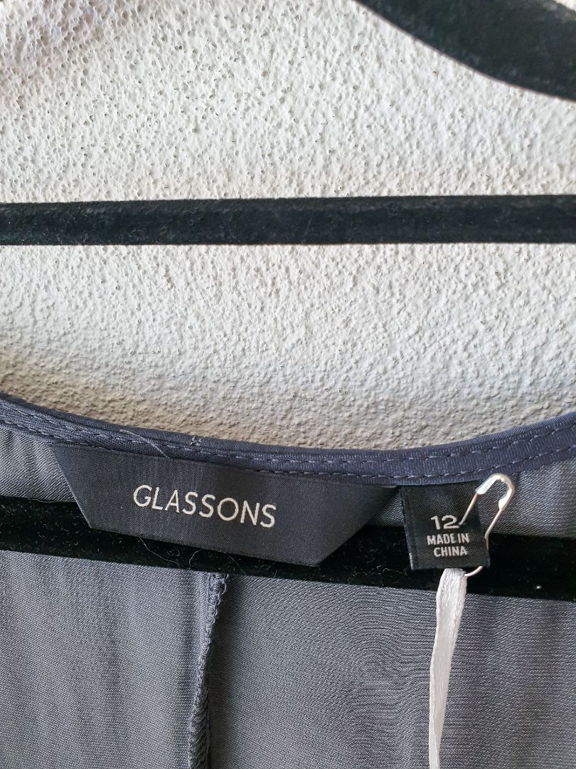 Glassons Top M