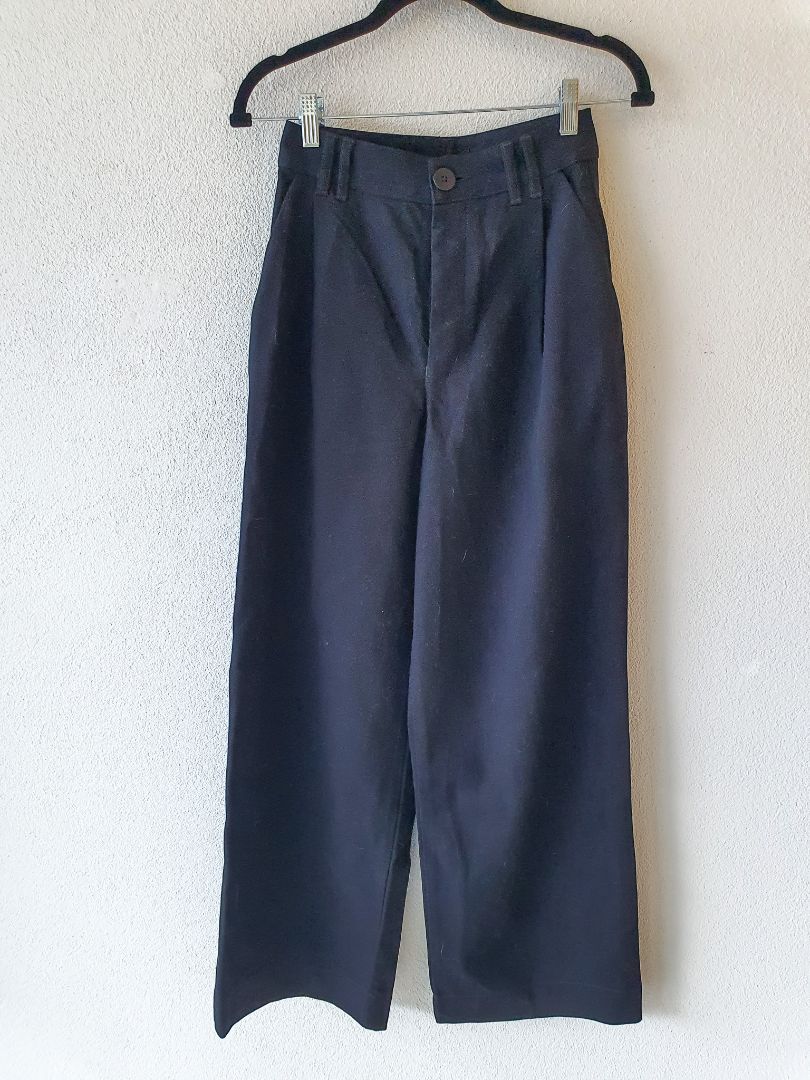 Kowtow pants XXS