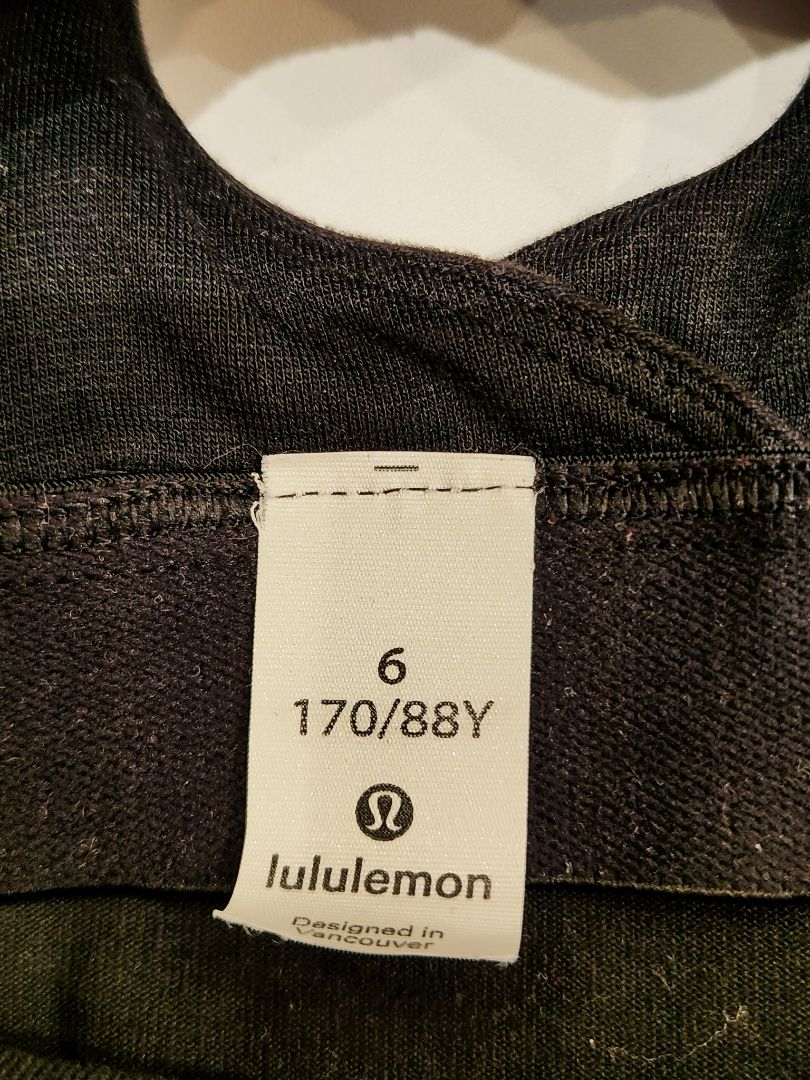 Lululemon Top S