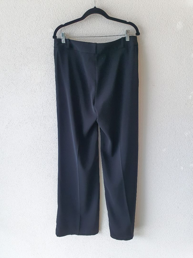 Andrea Moore pants L