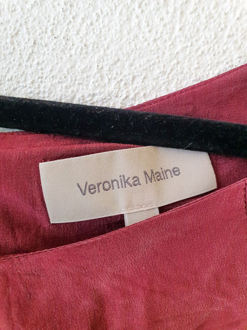 Veronika Maine Top XL