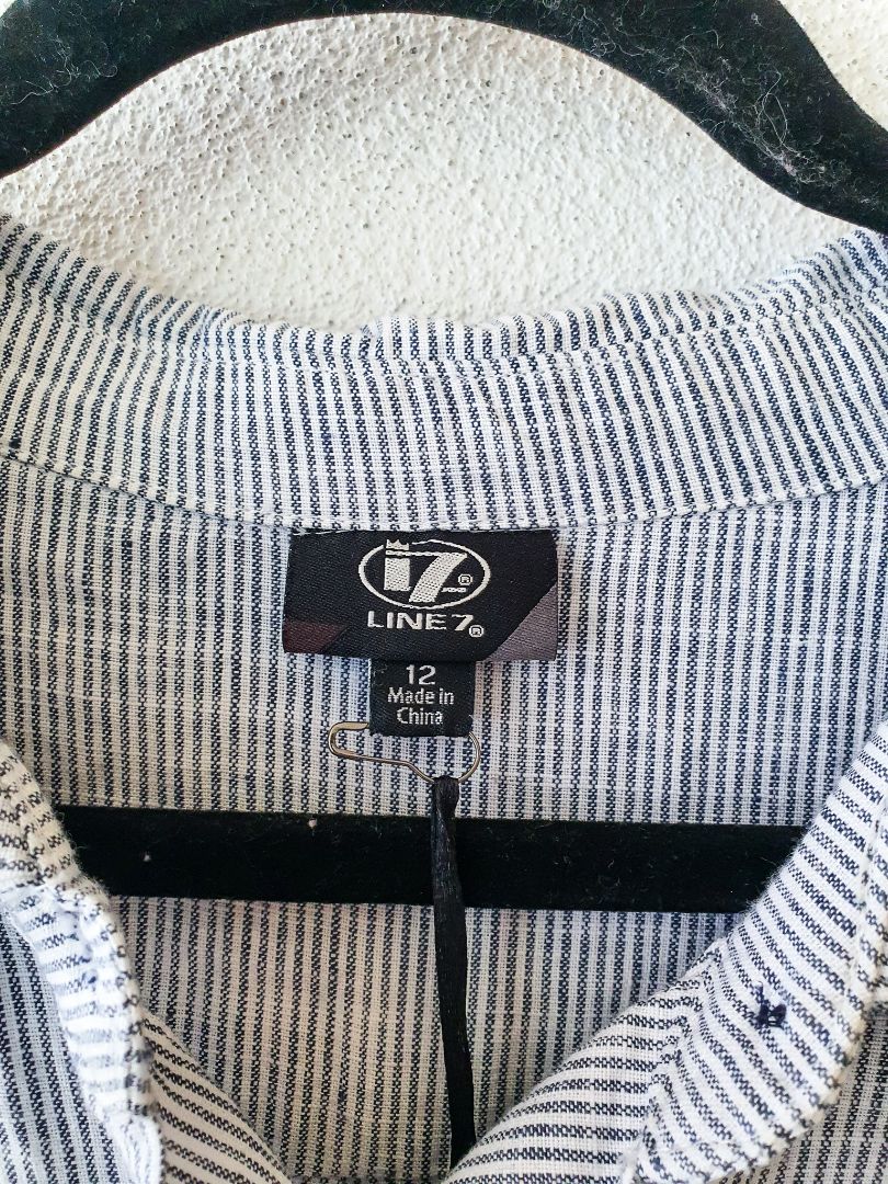 Line 7 Dress M