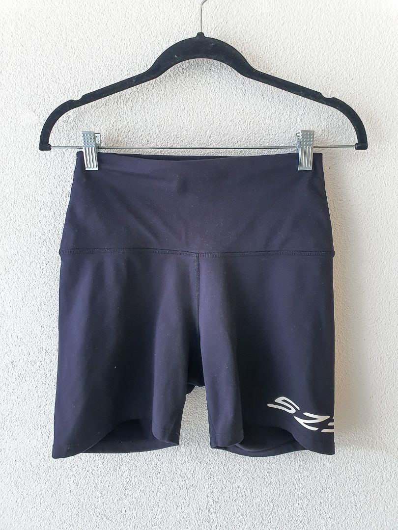 Szep Shorts M