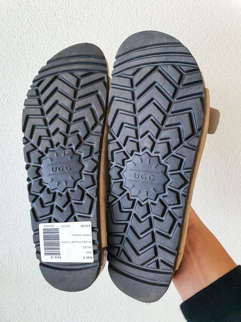 UGG Shoes 9