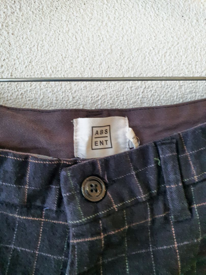 Absent pants XL