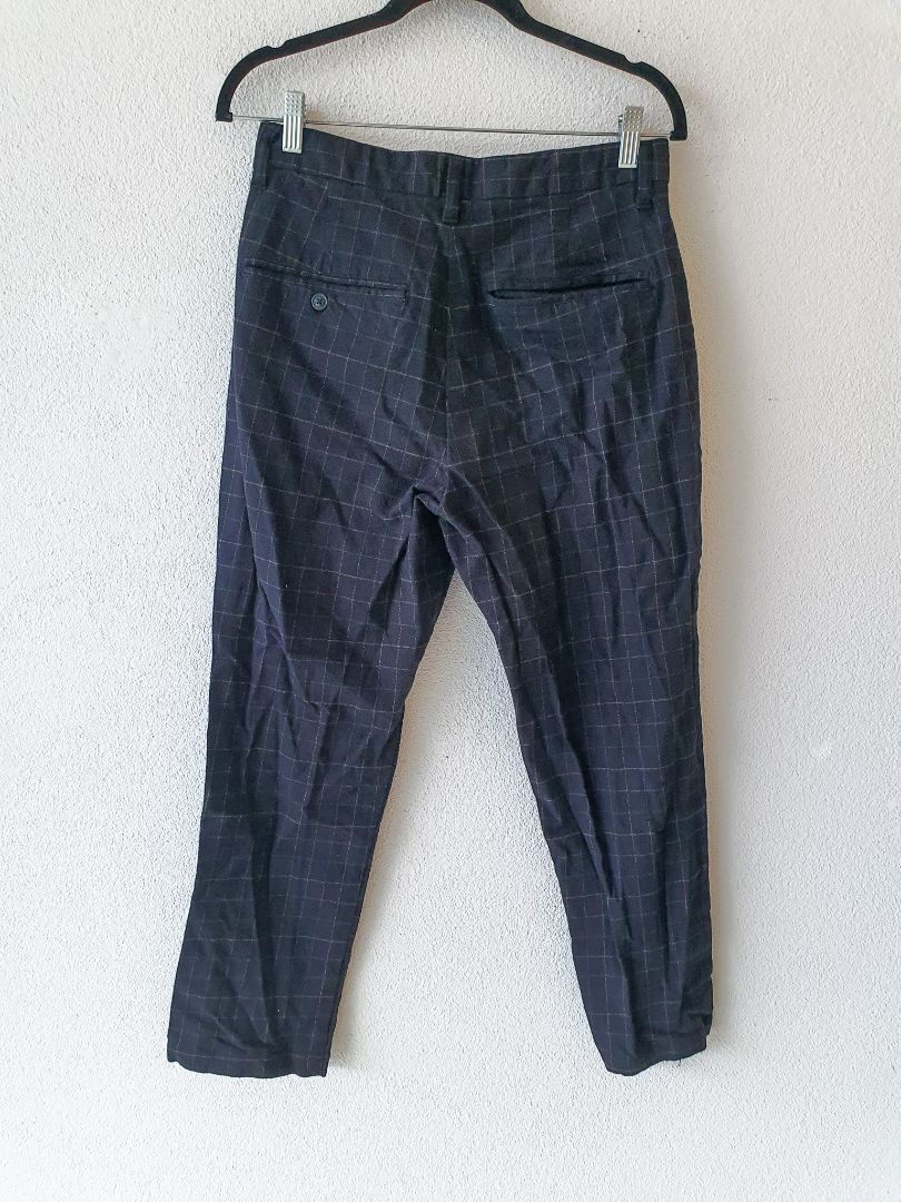 Absent pants XL