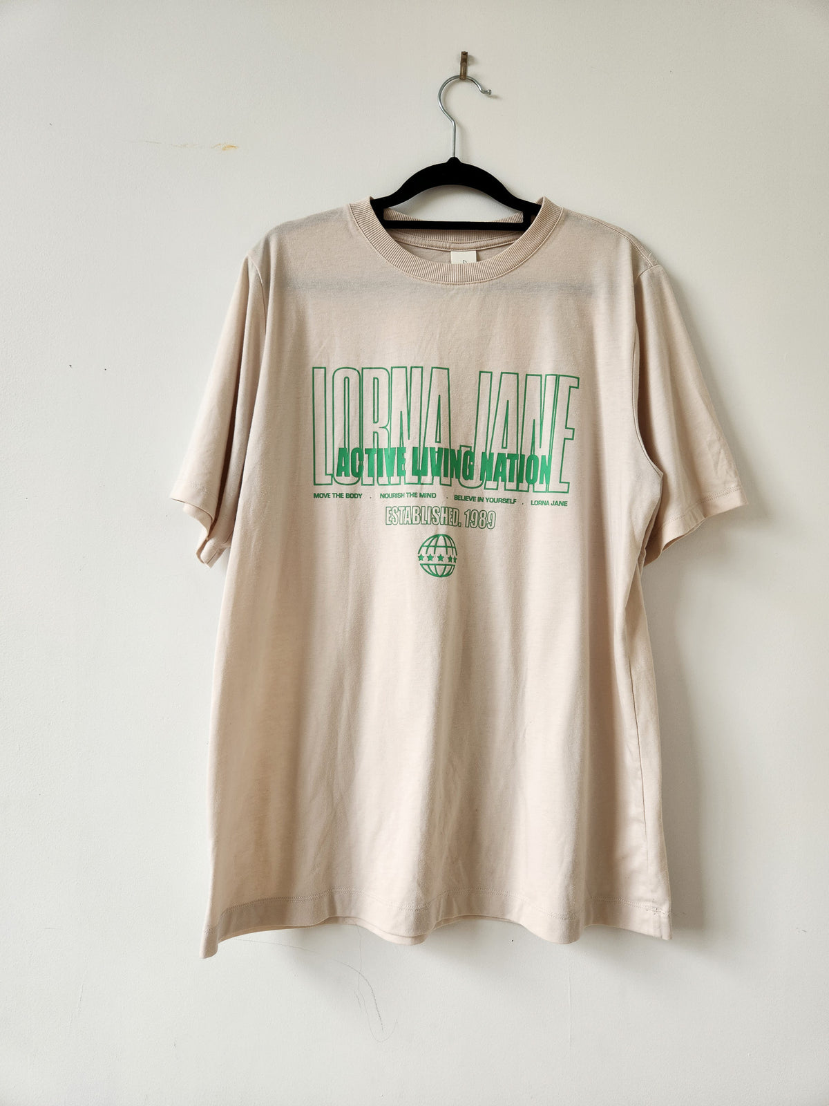 Lorna Jane Top, M