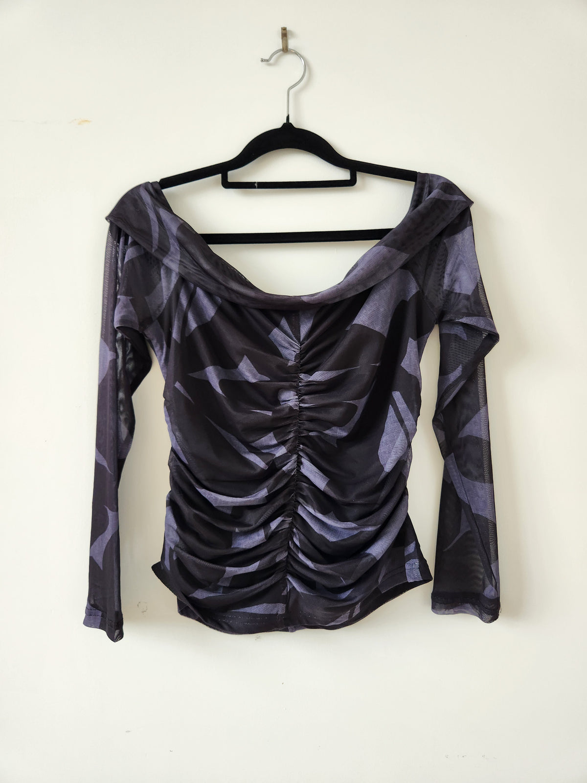 Staple the Label Top, L