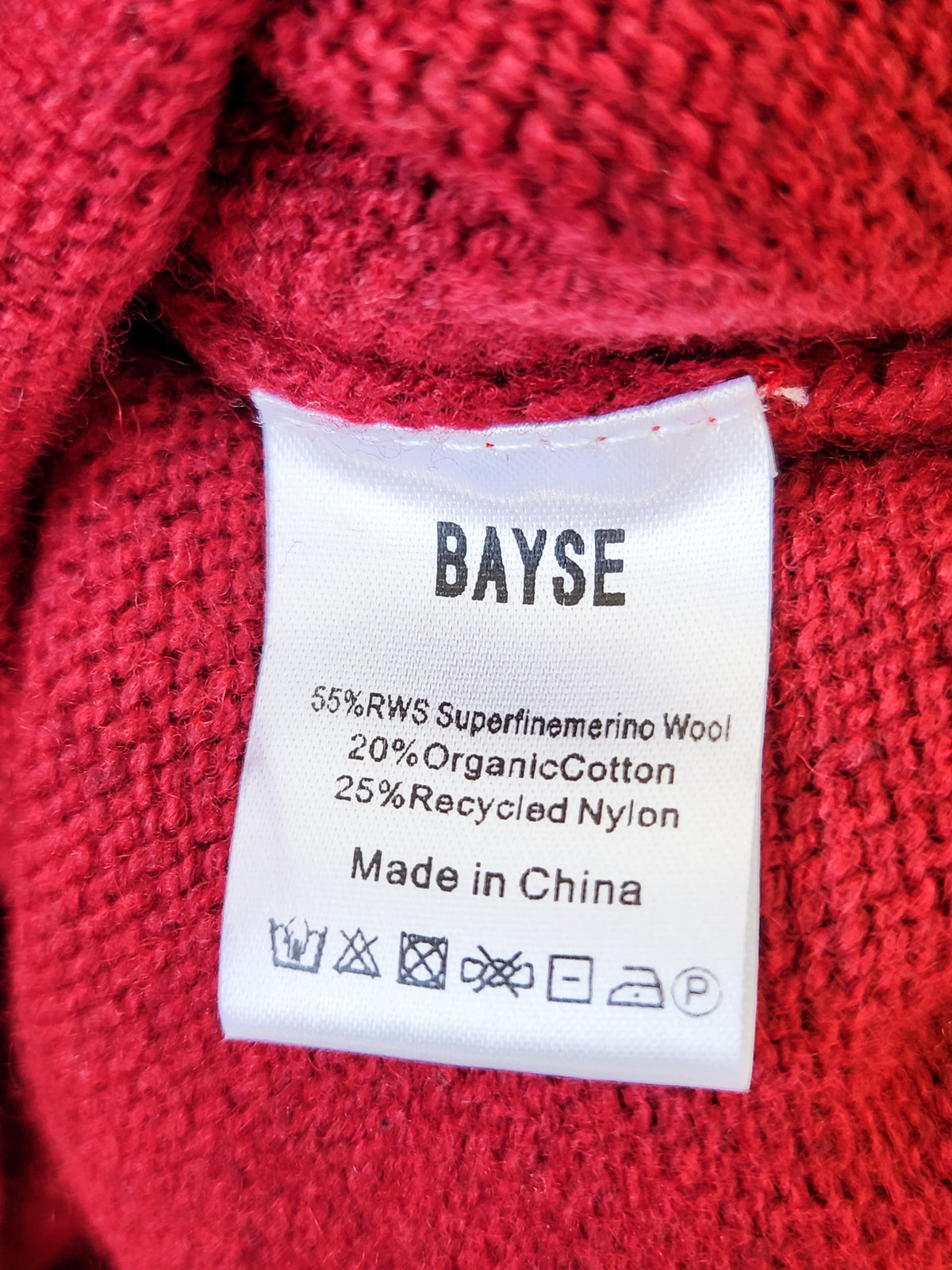 Bayse V-Neck Merino Jumper