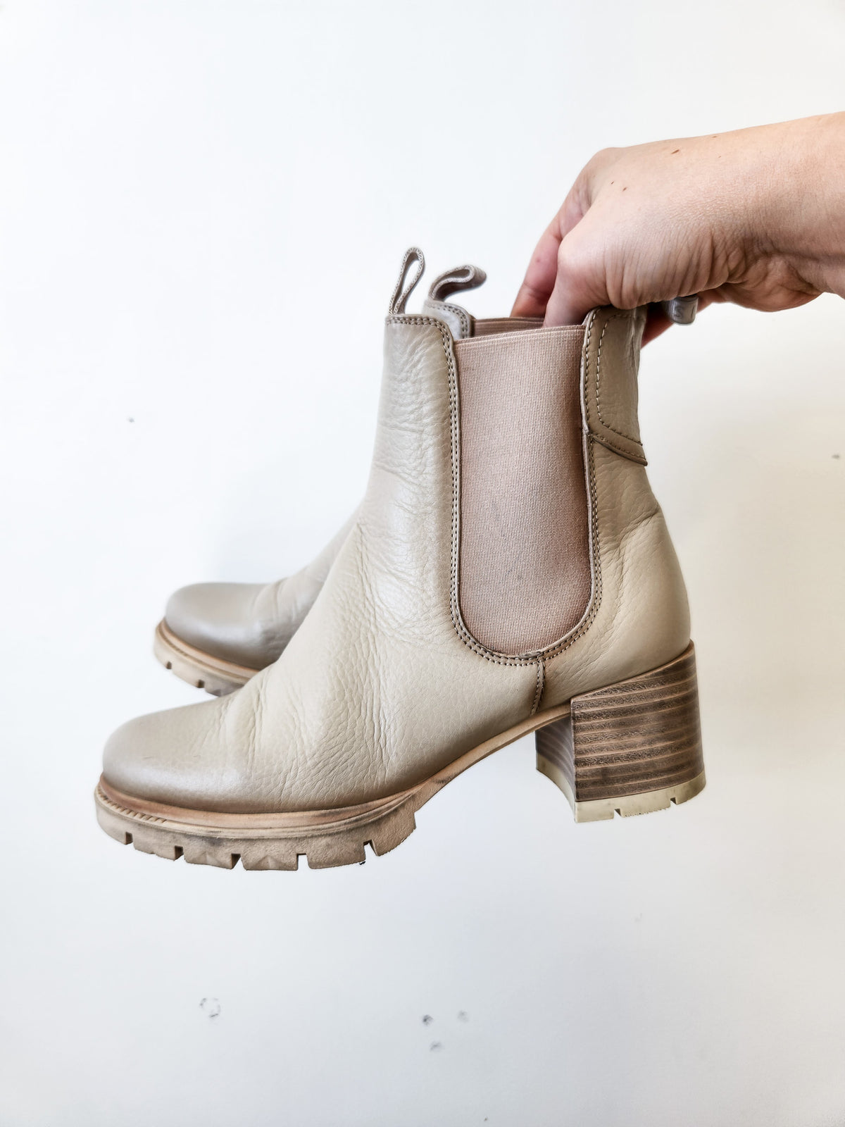 Hispanitas Cream Ashley Bootie