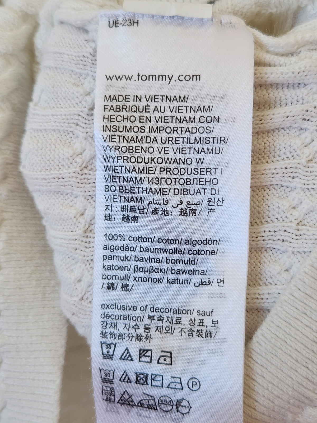 Tommy Hilfiger Cable Knit Vest