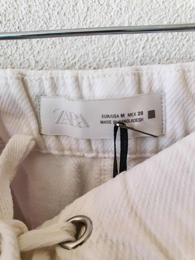Zara pants M