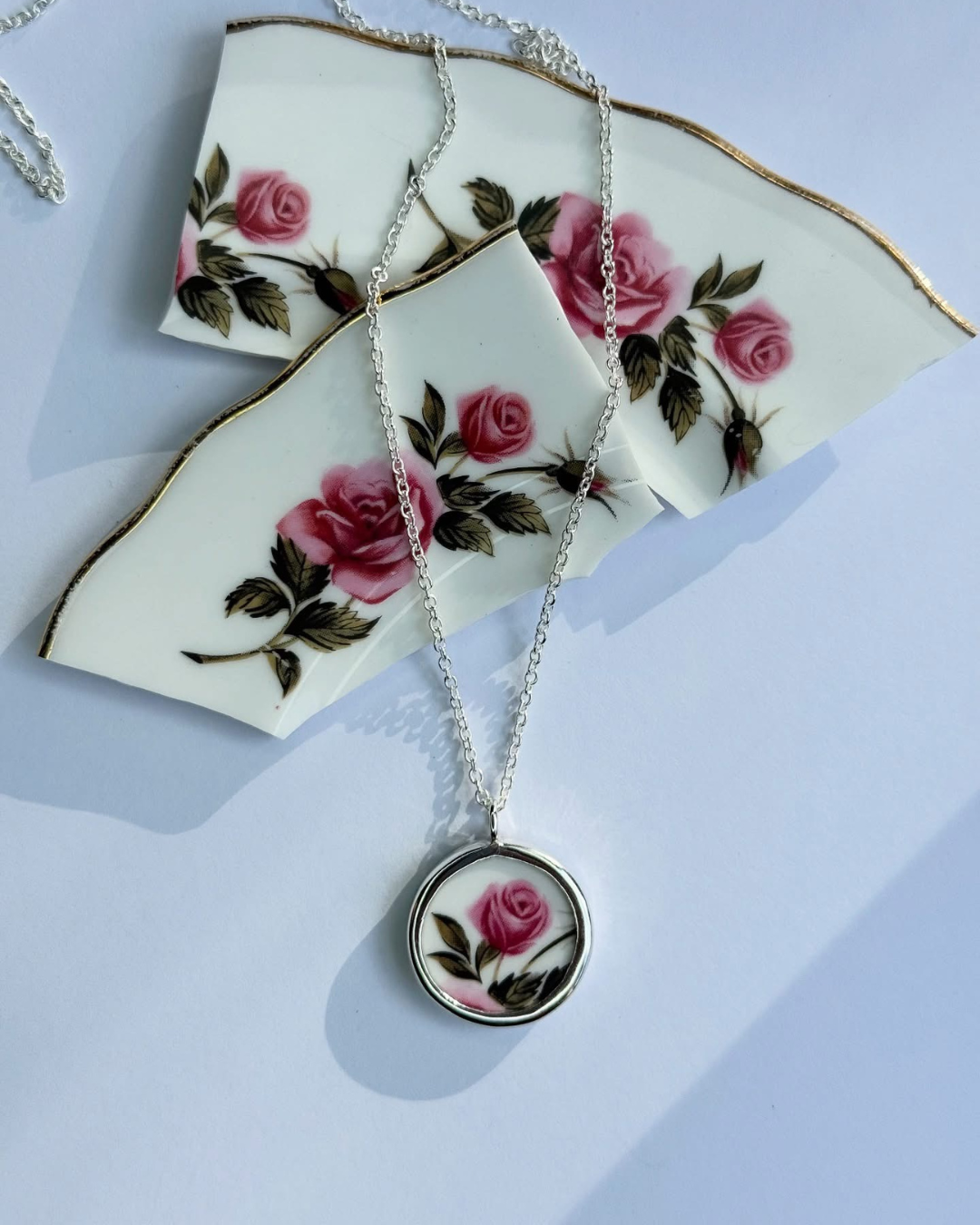 Sirrom Royal Vale Small Pendant