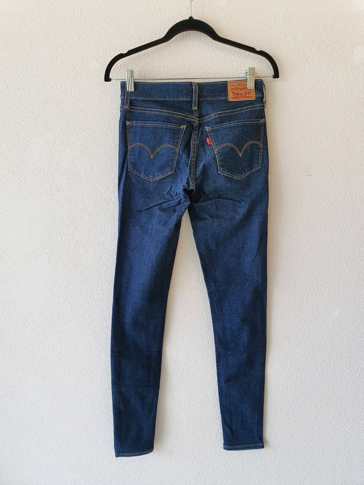 Levis Jeans 26