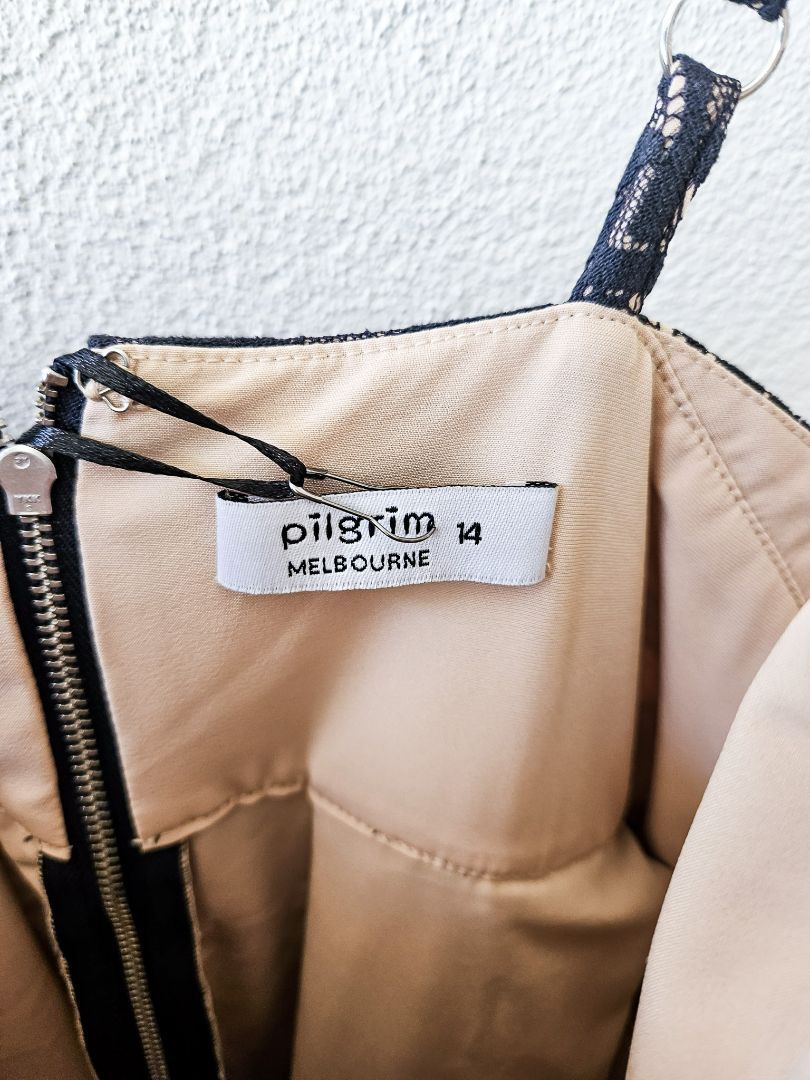 PILGRIM Dress XL