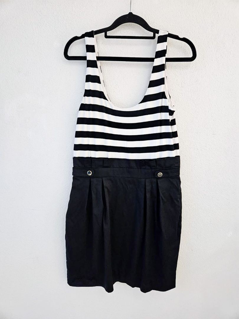 Forever New Dress M