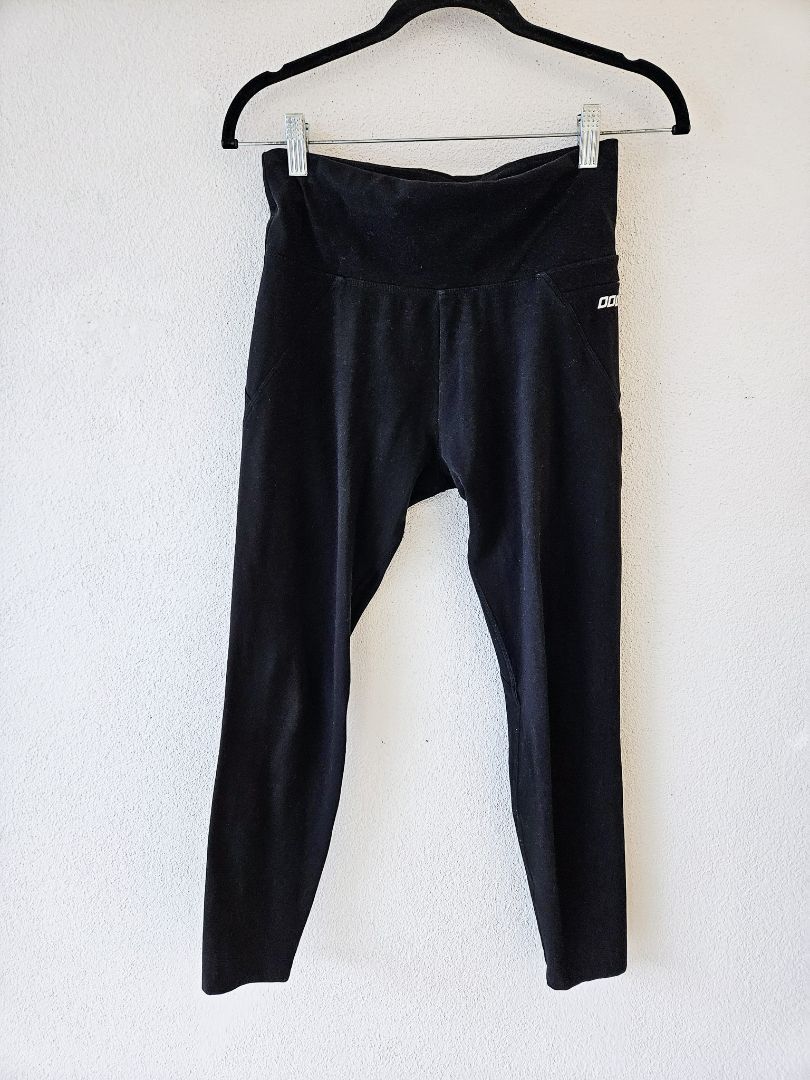 Lorna Jane pants S