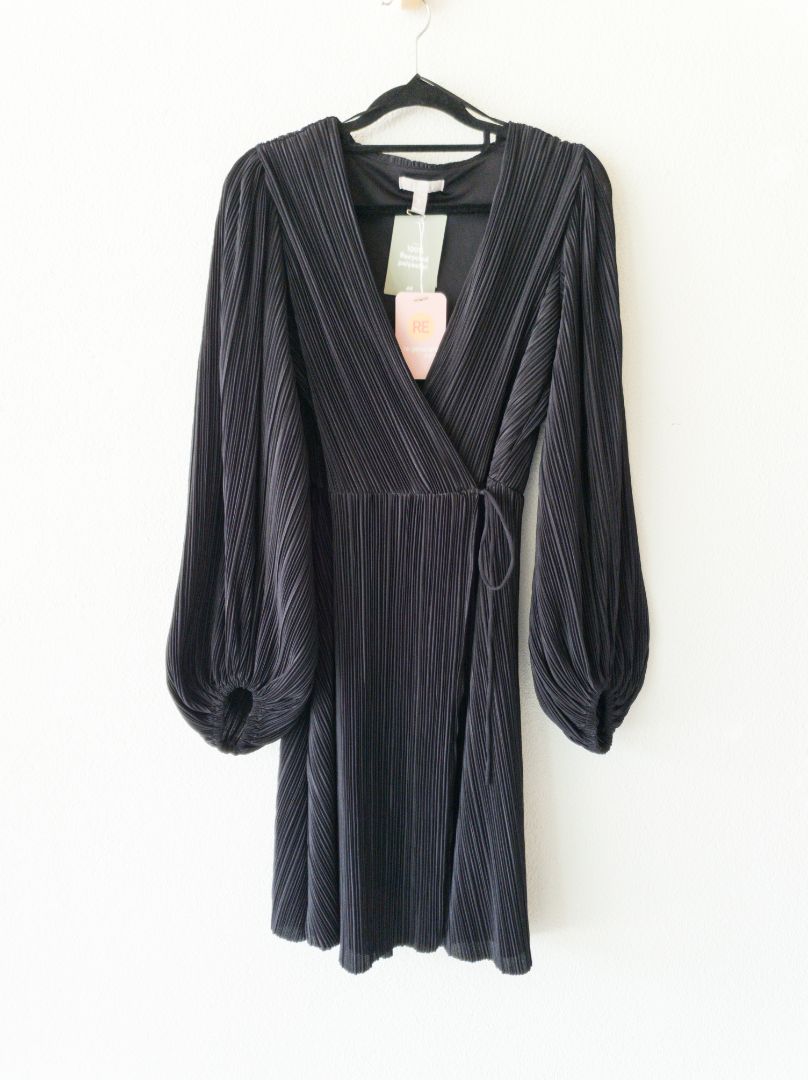 H&amp;M Dress S