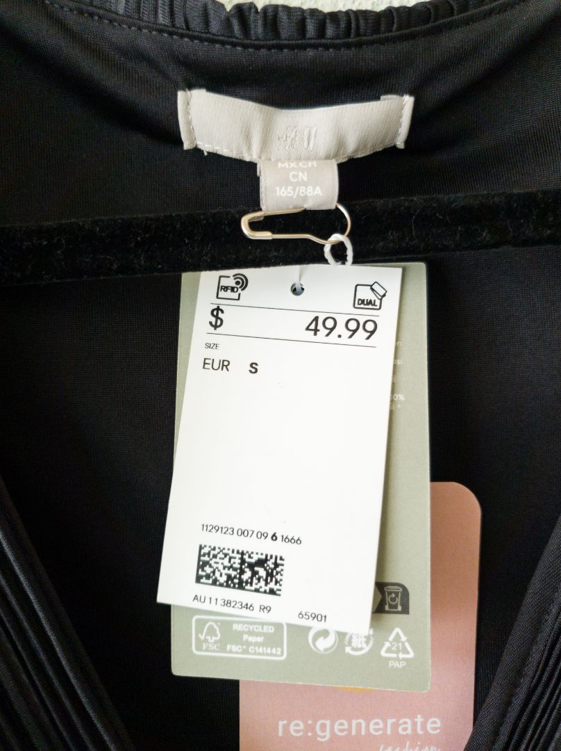H&amp;M Dress S
