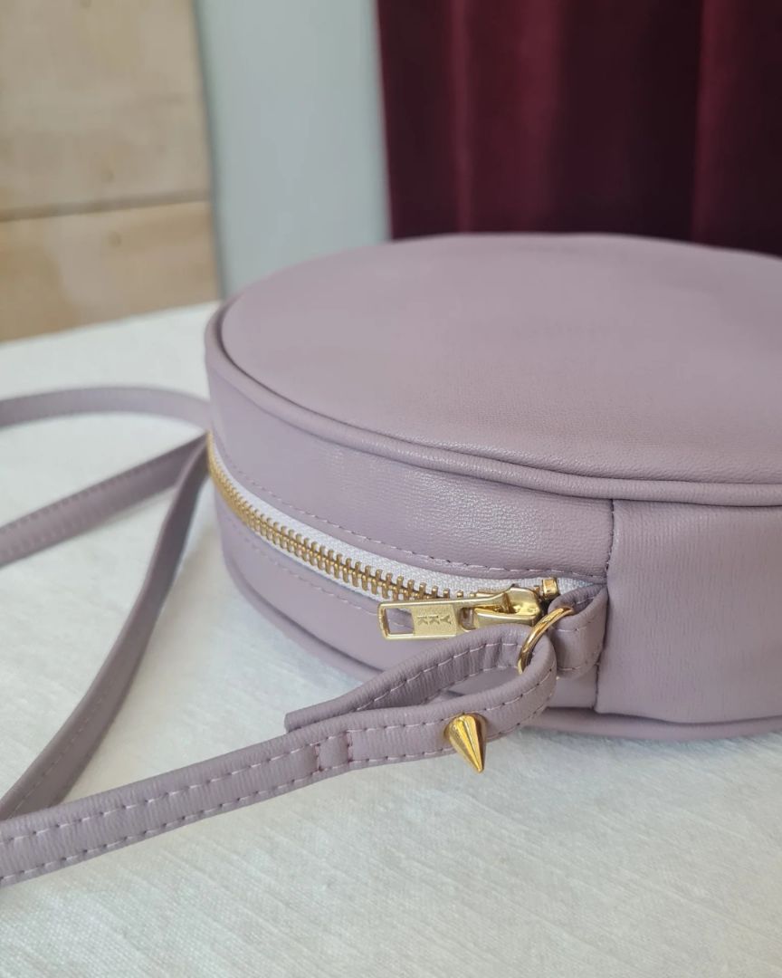 Sevigny - Apple Leather Crossbody Bag | Black | Lilac