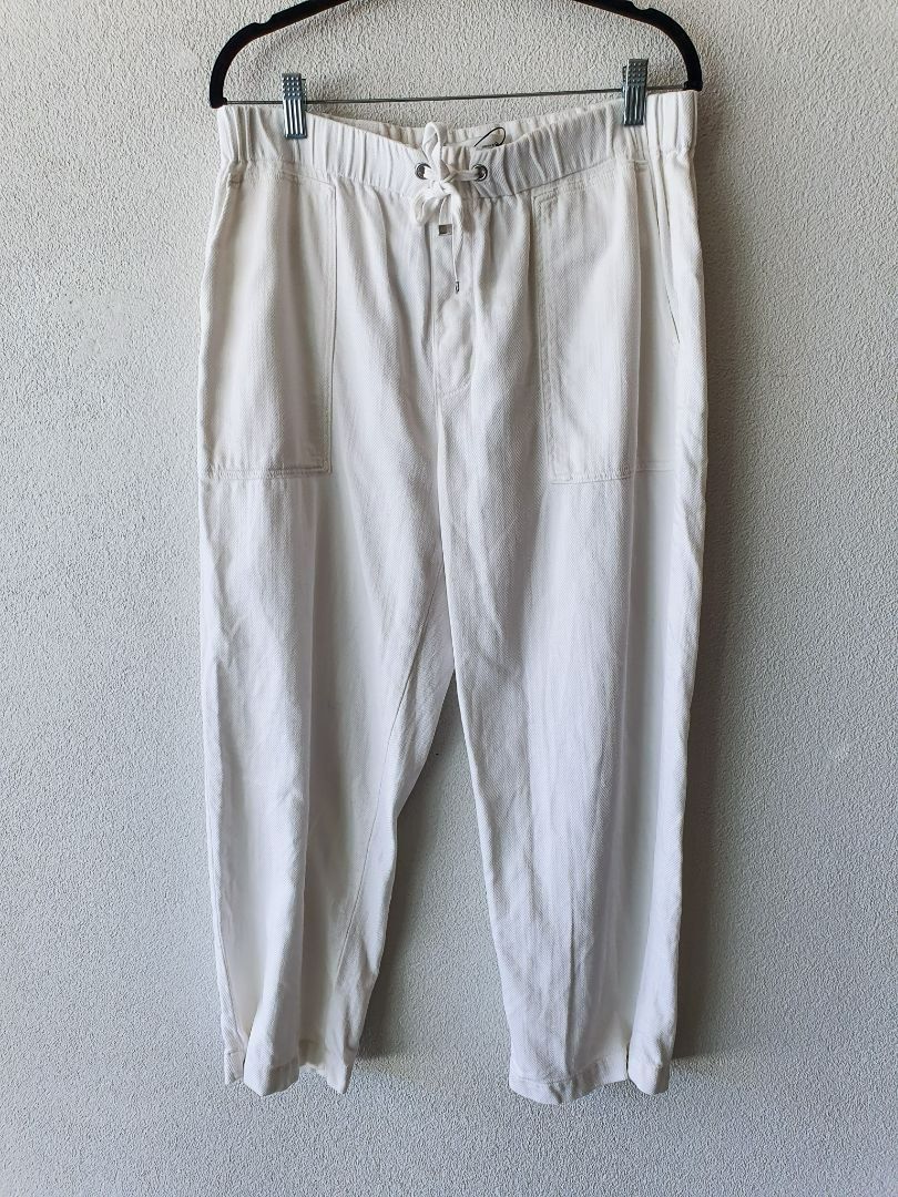 Zara pants M