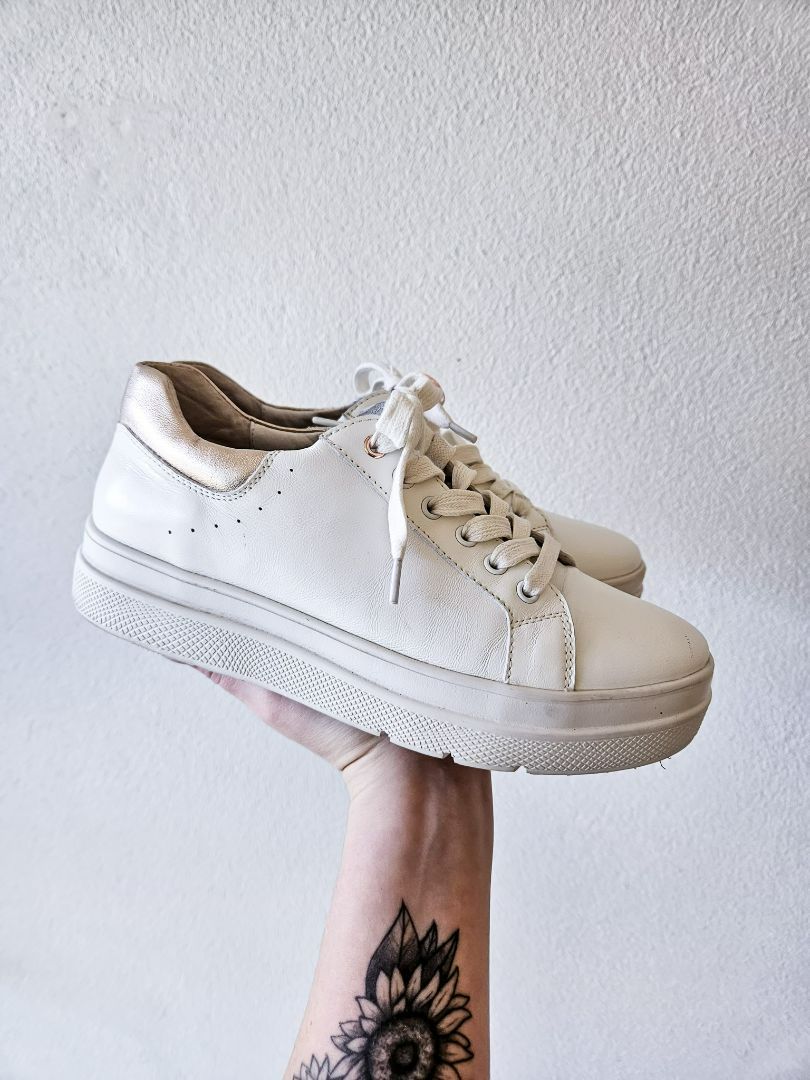 DEUCE Shoes EUR39